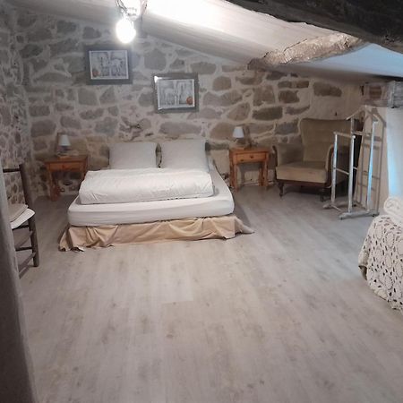 Le Patio Aux Hirondelles Villa Lagorce  Dış mekan fotoğraf