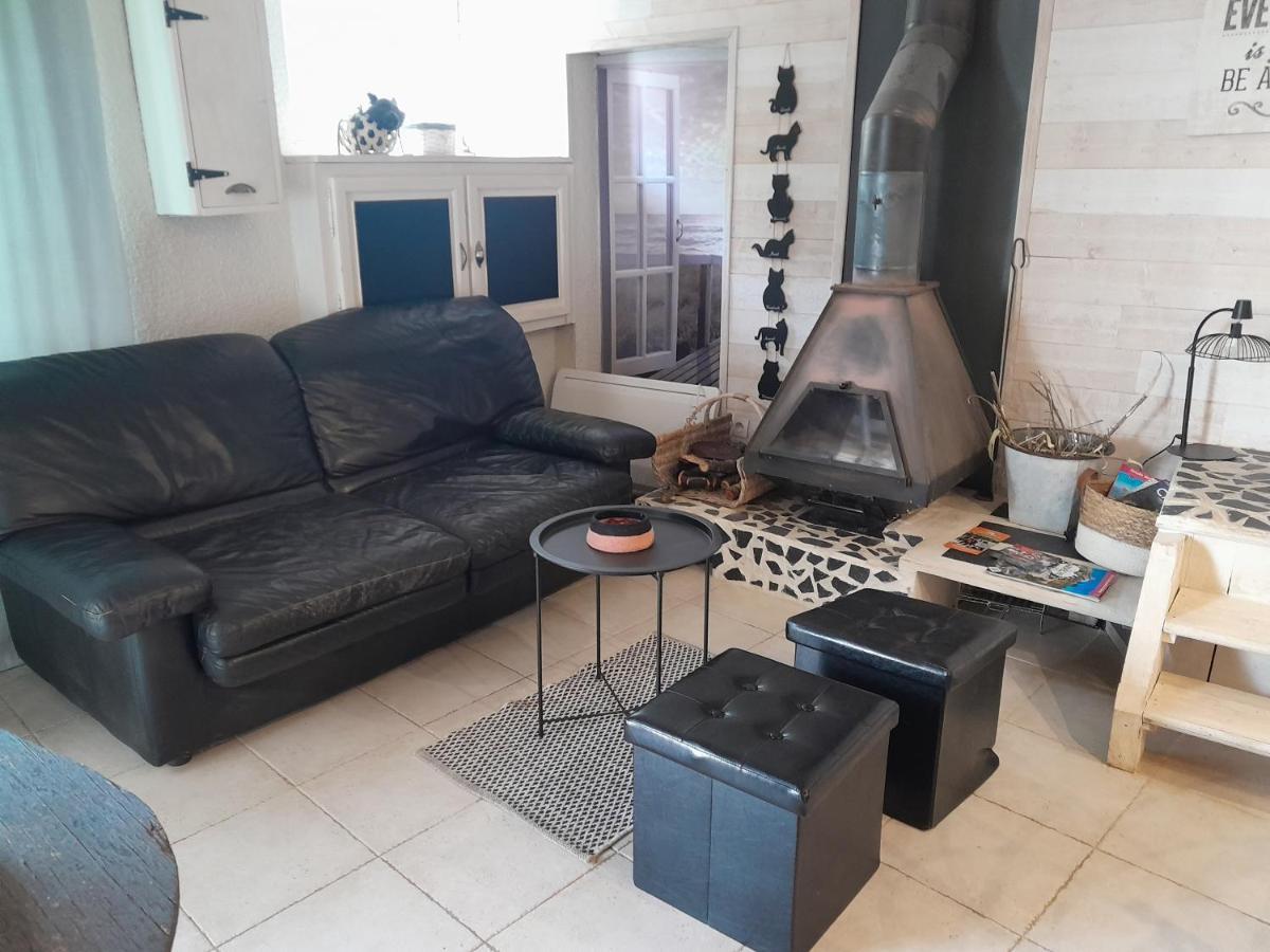 Le Patio Aux Hirondelles Villa Lagorce  Dış mekan fotoğraf