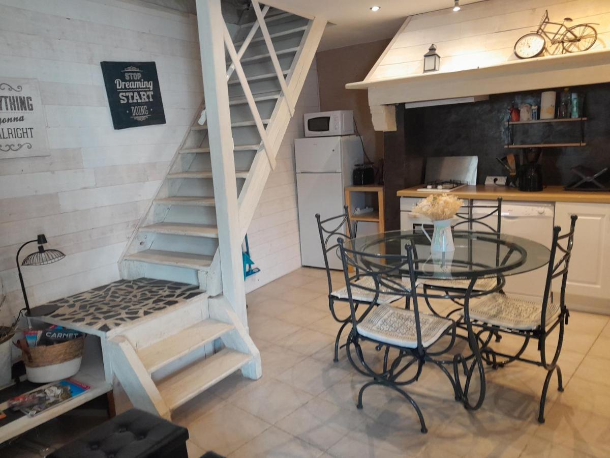 Le Patio Aux Hirondelles Villa Lagorce  Dış mekan fotoğraf