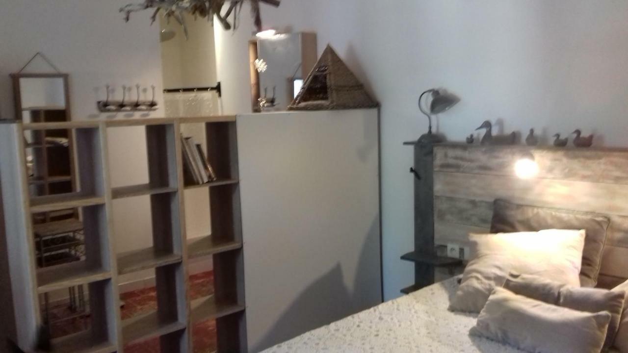 Le Patio Aux Hirondelles Villa Lagorce  Dış mekan fotoğraf