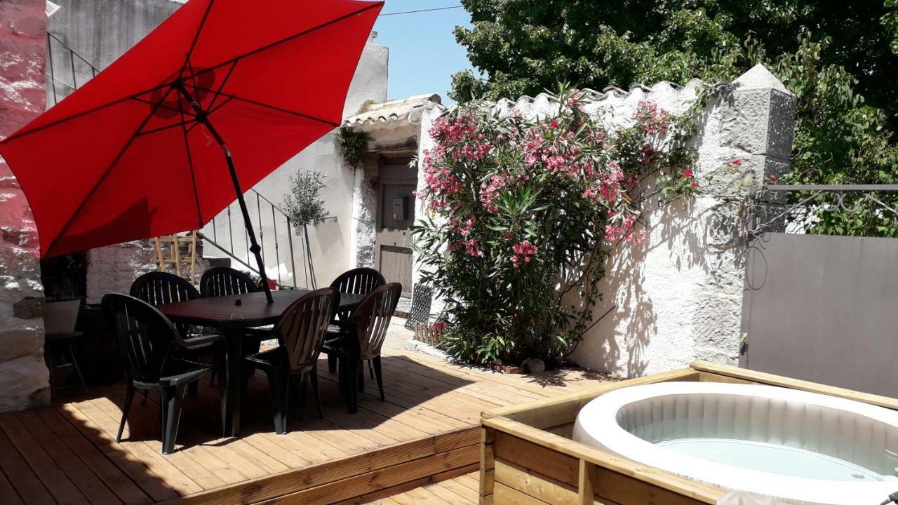 Le Patio Aux Hirondelles Villa Lagorce  Dış mekan fotoğraf